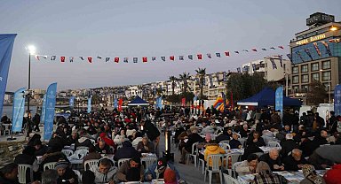 Binlerce vatandaş Aydın Büyükşehir'in iftar sofralarında buluşuyor
