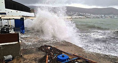 Bodrum-Kaş arasında fırtına uyarısı