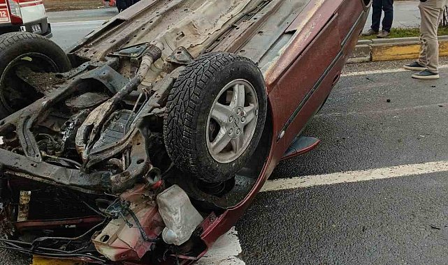 Bolu'da kontrolden çıkan otomobil takla attı: 1 yaralı