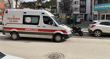 Bolu'da otomobille motosiklet kafa kafaya çarpıştı: 1 yaralı