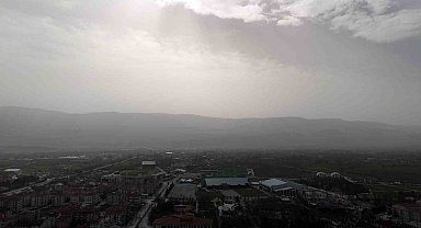 Bolu'da toz taşınımı etkili oluyor