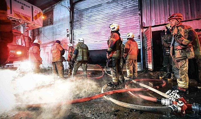 Buca'da mobilya atölyesinde yangın
