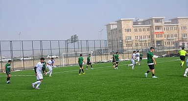 Bulanık Kopspor evinde kazandı