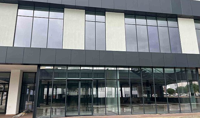 Buldan Santral Garajı ve Kapalı Pazaryerinde sona yaklaşıldı