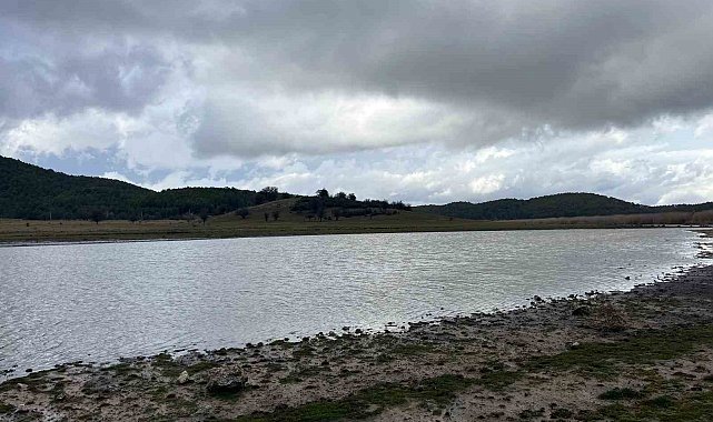 Buldan Yayla Gölünde sevindiren doluluk