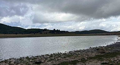 Buldan Yayla Gölünde sevindiren doluluk