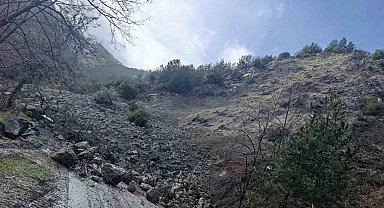 Buldan'da toprak kayması nedeniyle bir mahalle yolu ulaşıma kapandı