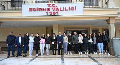 Bulgaristan Şampiyonu Kır Voleybol Takımı Edirne'de