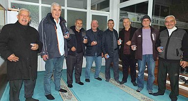 Burhaniye'de camilerde Ramazan bereketi yaşanıyor