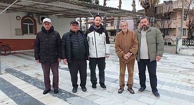 Burhaniye'de Hacı Gürsesler Cami imece ile ışıl ışıl oldu