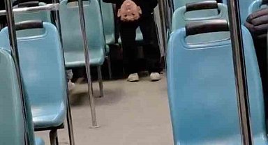 Bursa'da gençlerin metroda tehlikeli oyunu kameraya yansıdı