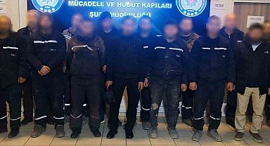 Bursa'da göçmen kaçakçılığına yönelik operasyon: 13 yabancı uyruklu şahıs yakalandı