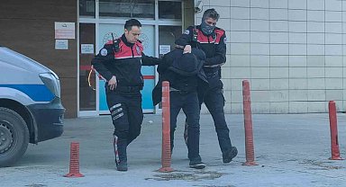 Bursa'da iki ayrı suçtan aranan şüpheli yakalandı