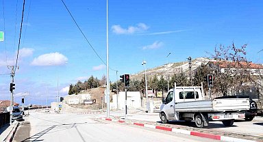 Büyükşehir Belediyesinden trafikte yaşanan sorunlara neşter