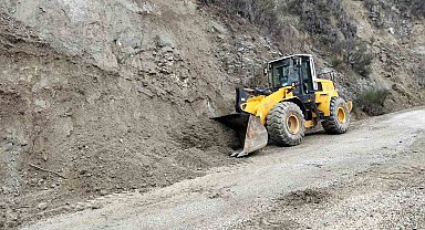 Büyükşehir ekiplerinden 'yağış' mesaisi