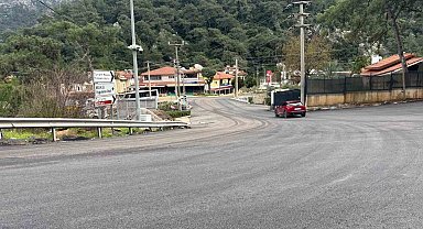 Büyükşehir, İçmeler Asparan Turunç yol ayrımını yeniledi