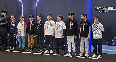 Büyükşehir Satranç Takımı'ndan Türkiye şampiyonluğu