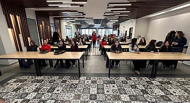 Büyükşehirin Bilişim Akademisi, Scientix 2026'ya ev sahipliği yaptı: Geleceğin kodlarını kadınlar yazıyor