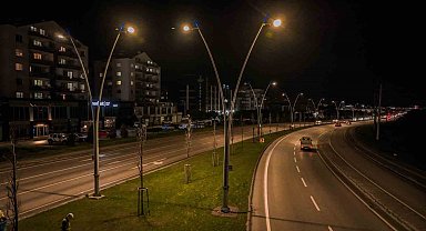 Çalı yolu büyükşehirle aydınlandı