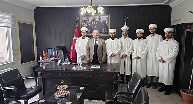 Çan'da yeni atanan din görevlilerine sarık ve cübbe giydirme merasimi düzenlendi