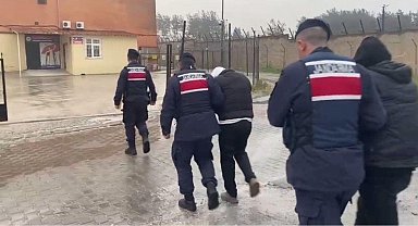 Çanakkale'de 90 kaçak göçmen yakalandı, 3 organizatör tutuklandı