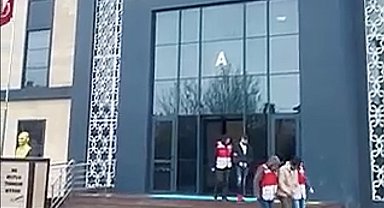 Çanakkale'de huzur uygulamaları: 17 kaçak göçmen yakalandı, 4 organizatör tutuklandı