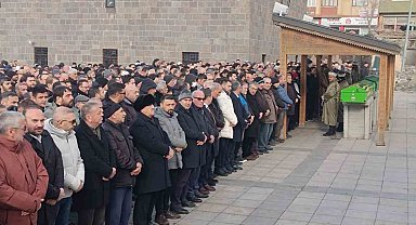 Canlar ve Midilliç ailelerinin baba acısı