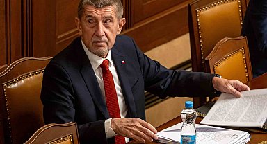 Çekya Başbakanı Babis, NATO savunma harcamalarında artışı reddetti