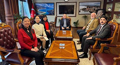 Çin heyeti Kaymakam Akkaya'ya ile görüştü