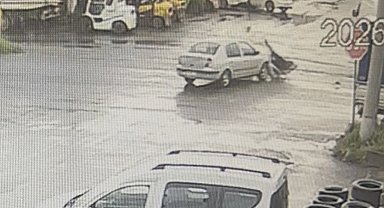 Çorlu'da otomobille çarpışan motosikletli yaralandı: Kaza anı kamerada