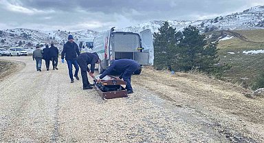 Çorum'da vücudu parçalanarak dere kenarına atılan adamın cansız bedeni morga kaldırıldı