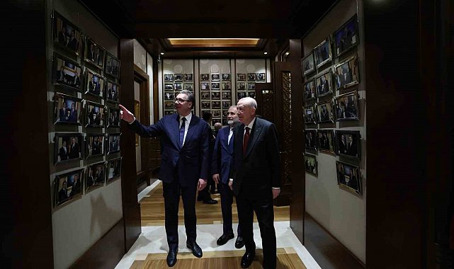 Cumhurbaşkanı Erdoğan: "Dünyada belirsizliğin arttığı dönemde Türkiye olarak çevremizde ve ötesinde barışın ve huzurun tesisi için var gücümüzle çalışıyoruz"