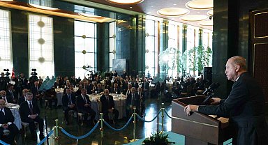 Cumhurbaşkanı Erdoğan: "Terörsüz Türkiye sürecini sabote etmek isteyen karanlık odaklara rağmen 16 aydır başarıyla süreci yönetiyoruz"