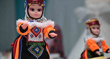 Cumhuriyet Meydanı'nda üreten kadınların gücünün yer aldığı fuar ilgi gördü