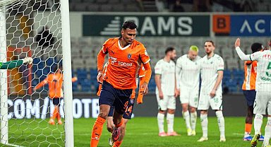 Davie Selke, son 6 haftada 6. golünü kaydetti