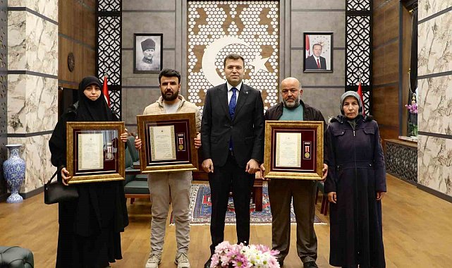 Devlet Övünç Madalyaları şehit aileleri ve gaziye takdim edildi