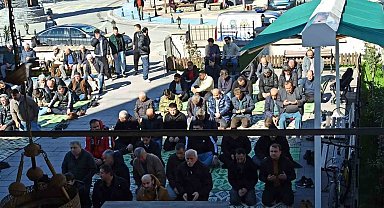 Devrek Ramazan ayının ilk Cuma namazı kılındı