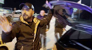 Direksiyon başında alkollü yakalandı, polise "Problemli olan sizsiniz" dedi