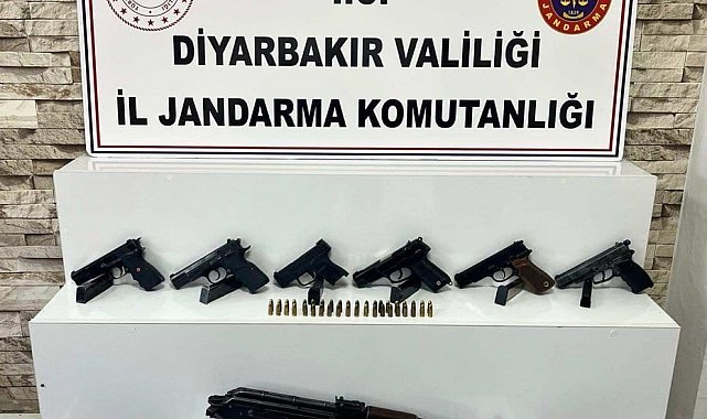 Diyarbakır'da kaçak silah operasyonu
