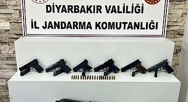 Diyarbakır'da kaçak silah operasyonu