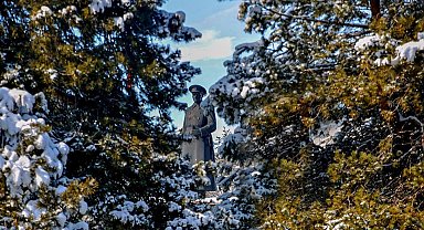 Doğu'da karla karışık yağmur var