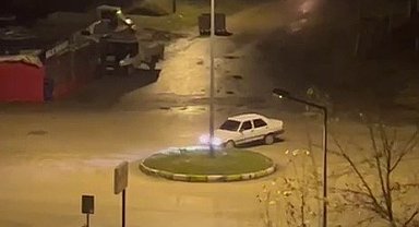 Drift atan otomobil sürücüsü tepkilere neden oldu