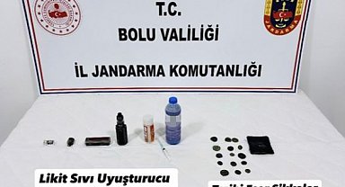 Durdurulan araçta uyuşturucu hammaddesi çıktı