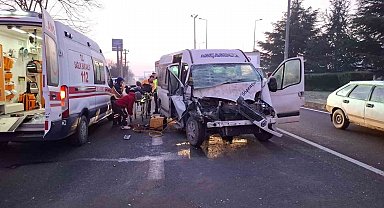 Düzce'de kazalarda 2 kişi öldü 135 kişi yaralandı