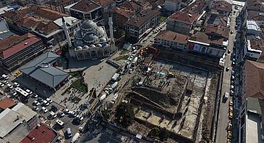 Düzce'de kent meydanının temeli atıldı