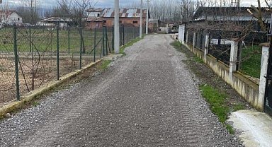 Düzce'de köy yollarında iyileştirmeler sürüyor