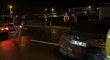 Düzce'de otomobil halk otobüsü ile çarpıştı: 5 yaralı