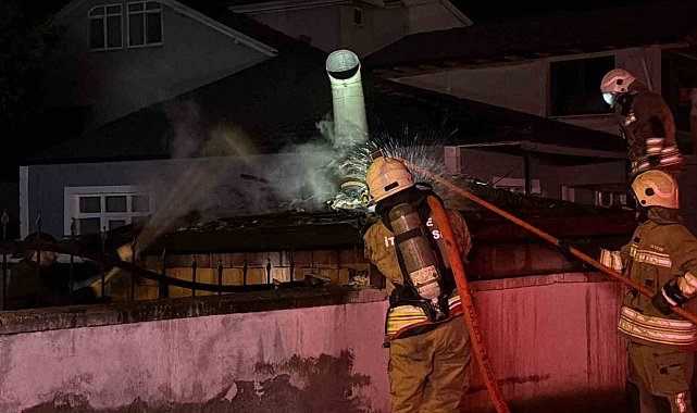 Düzce'de rüzgarın etkisi ile çıkan yangın büyümeden söndürüldü