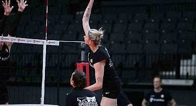 Eczacıbaşı Dynavit, Beşiktaş karşısında