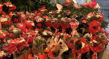 Edirne'deki çiçekçilerde sevgililer günü yoğunluğu